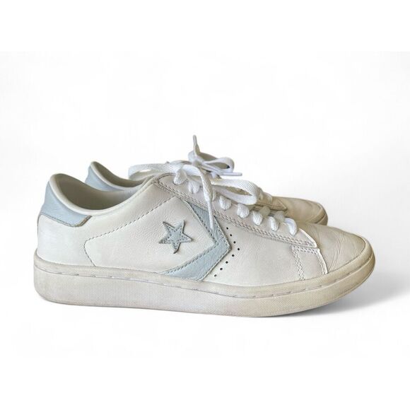 CONVERSE Women’s US 6 One Star Leather White Sneakers Light Blue Trim - Picture 1 of 8